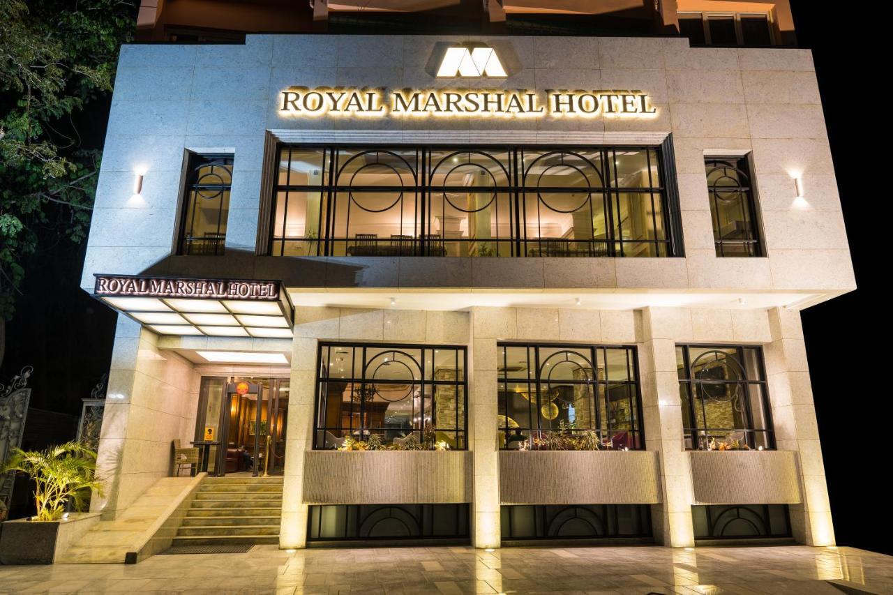 Hotel Royal Marshal カイロ エクステリア 写真
