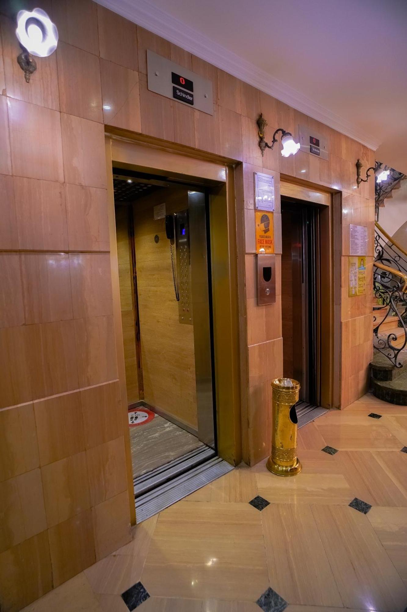 Hotel Royal Marshal カイロ エクステリア 写真